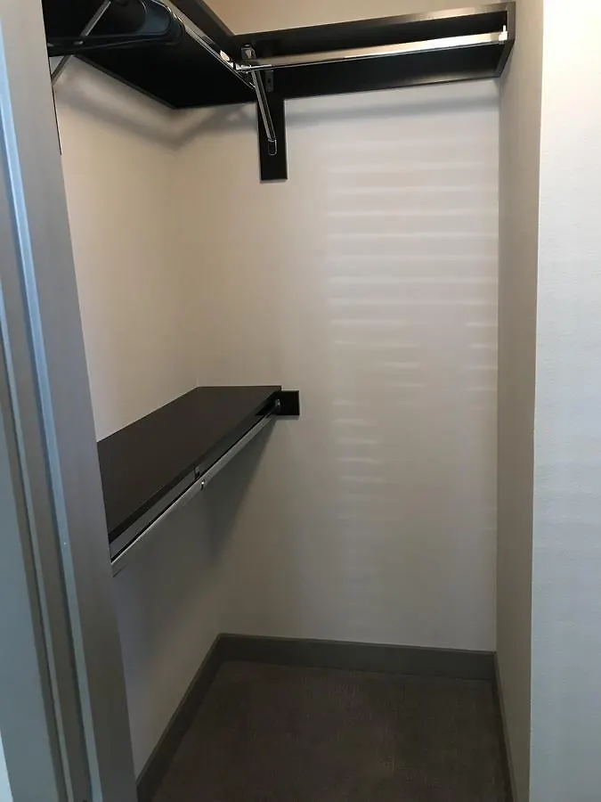 Cozy 2 Bedroom Apartment Λας Βέγκας